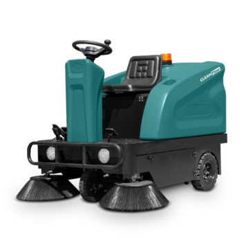  Подметальная машина с сиденьем для оператора CLEANFLOOR SM 138/140